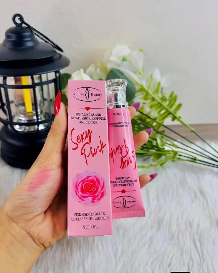🩷Sexy Pink Lip Balm🩷